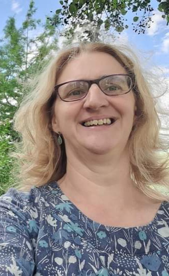 Qualifications. Smiling Karen